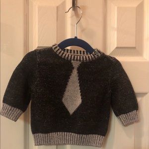 Baby Gap Sweater with Tie Design, Size 3-6 months, Great preowned condition